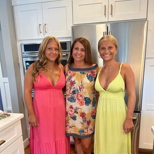 Meet your Posher, Denise